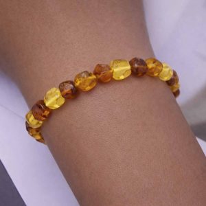 Bratara chihlimbar neregulat